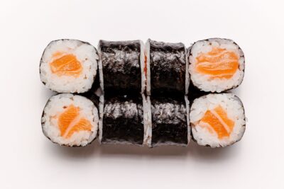 Salmon maki